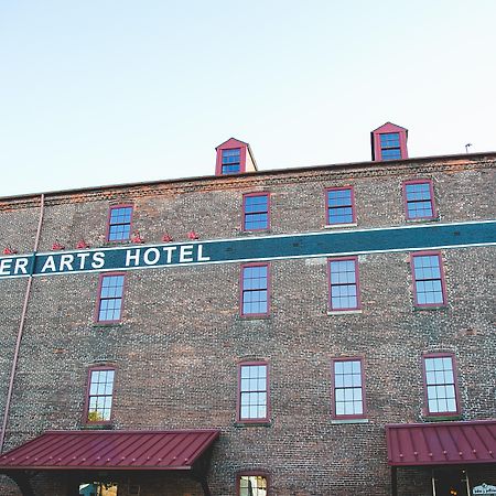 Lancaster Arts Hotel Exterior foto